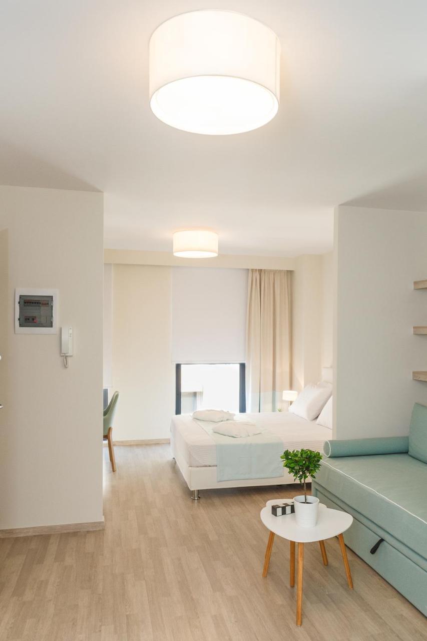 Tins Hotel City - Афины Экстерьер фото